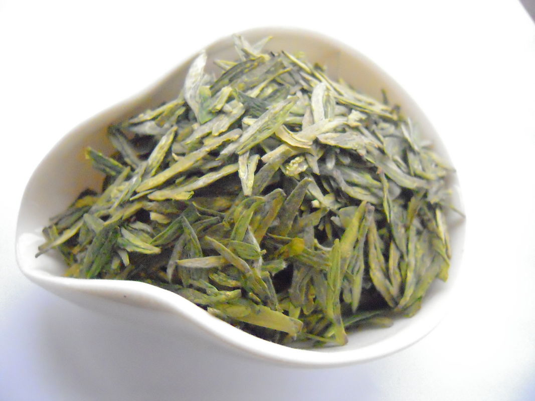 Curved Shape lung ching dragonwell green tea Fresh Tea Leaf material
